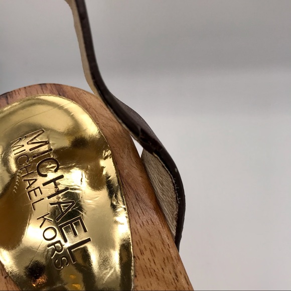 Michael Kors Wooden Wedge Zebra/Animal Print Sandal Size 7.5 in Brown/Beige - Picture 11 of 13